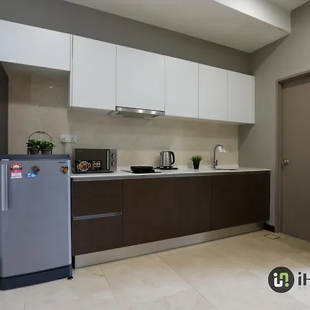 Silverscape Deluxe Melaka By I Housing Exterior photo