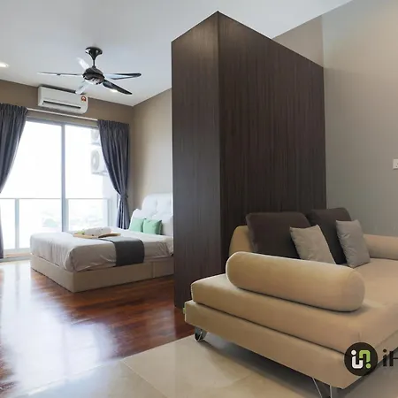 Silverscape Deluxe Melaka By I Housing Exterior photo