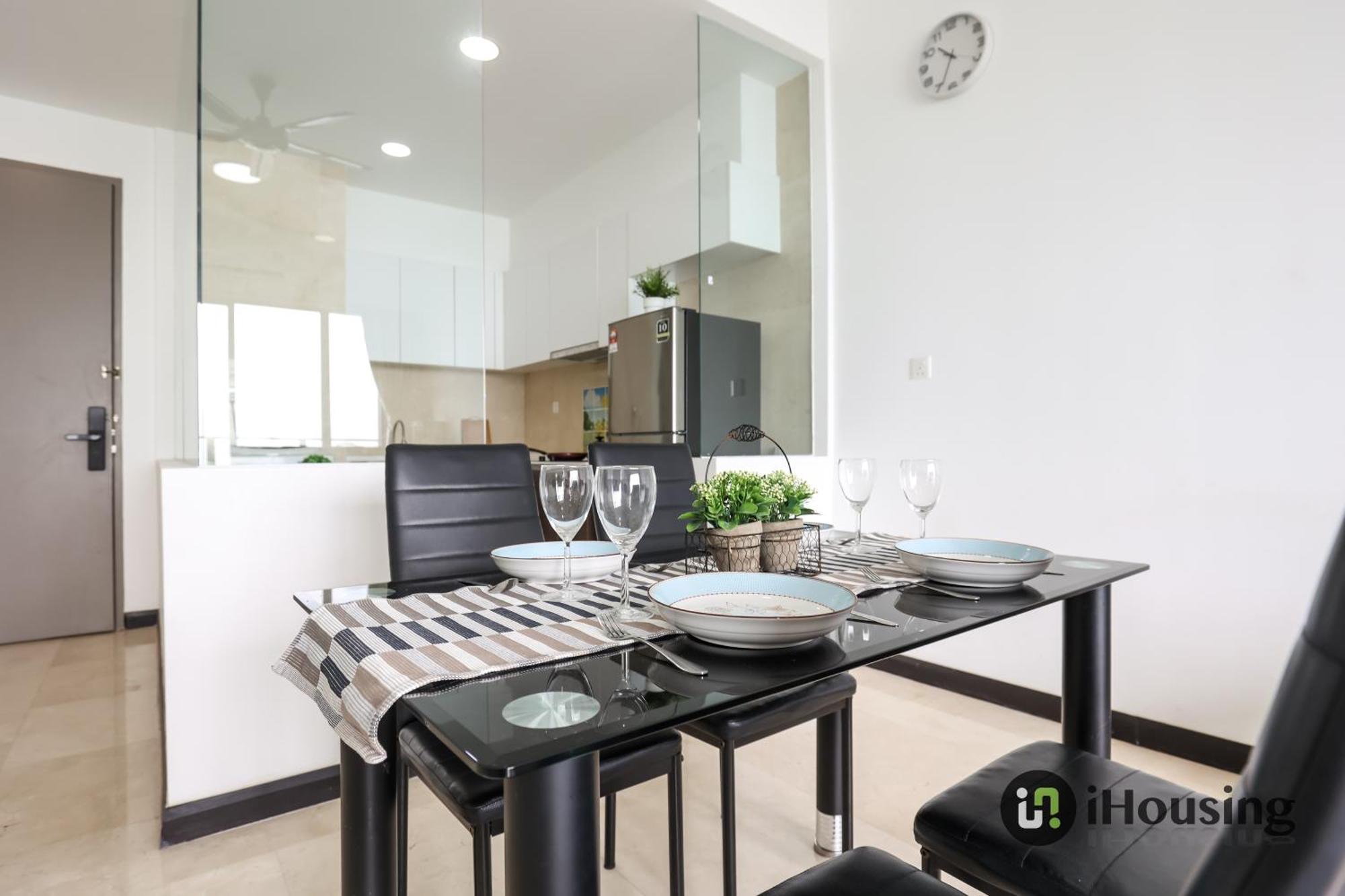 Apartment Silverscape Deluxe By I Housing